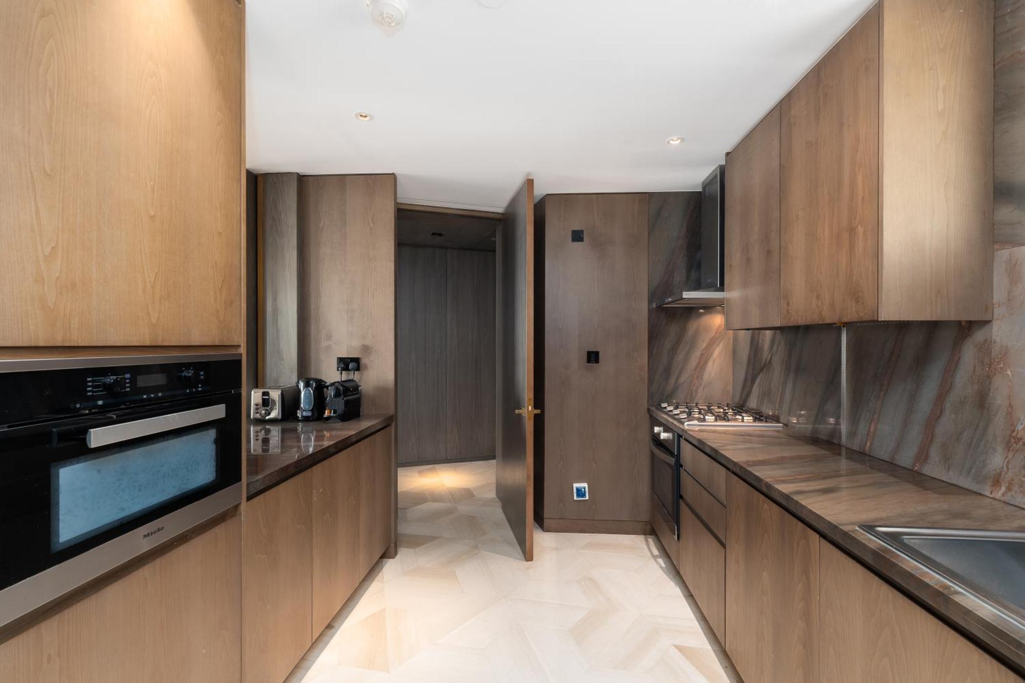 Five Palm Jumeirah Residences - Mint Stay Dubai Bagian luar foto