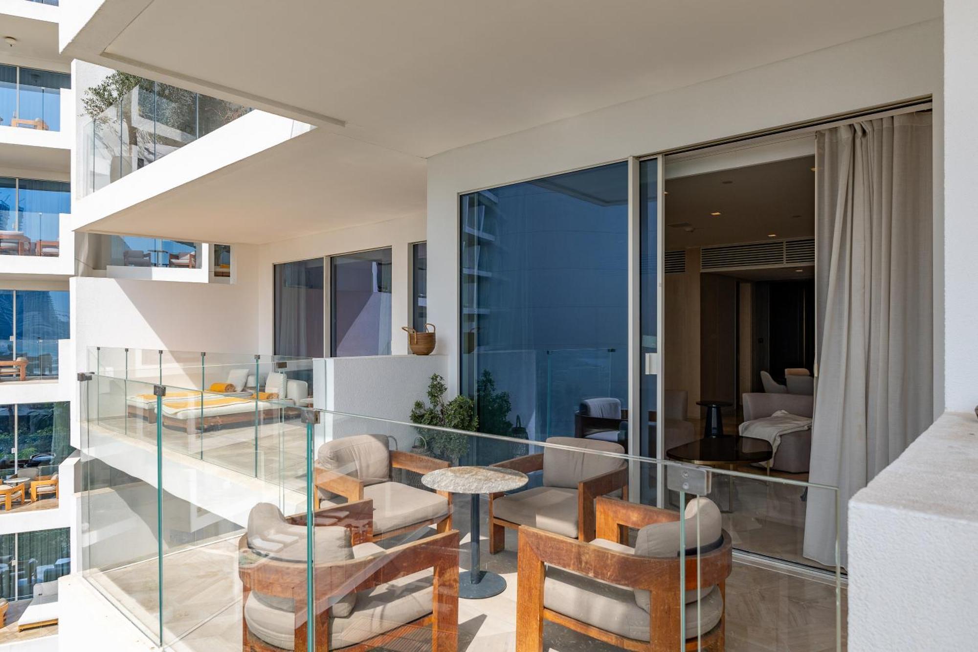 Five Palm Jumeirah Residences - Mint Stay Dubai Bagian luar foto