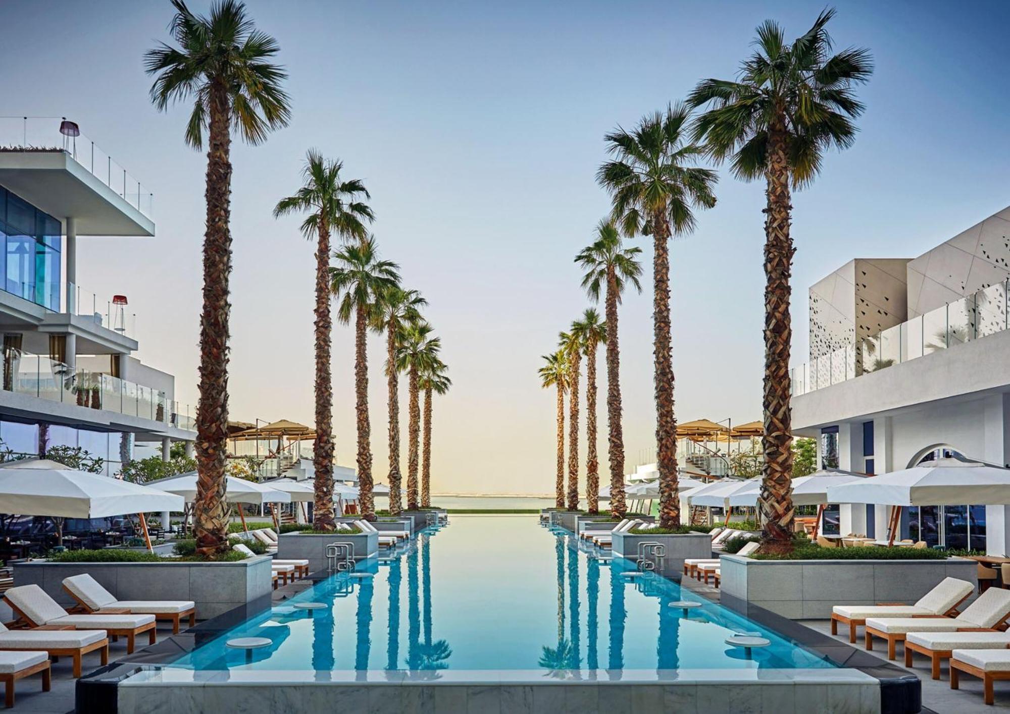 Five Palm Jumeirah Residences - Mint Stay Dubai Bagian luar foto